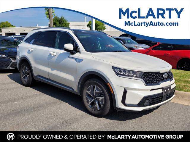 used 2021 Kia Sorento Hybrid car, priced at $23,989