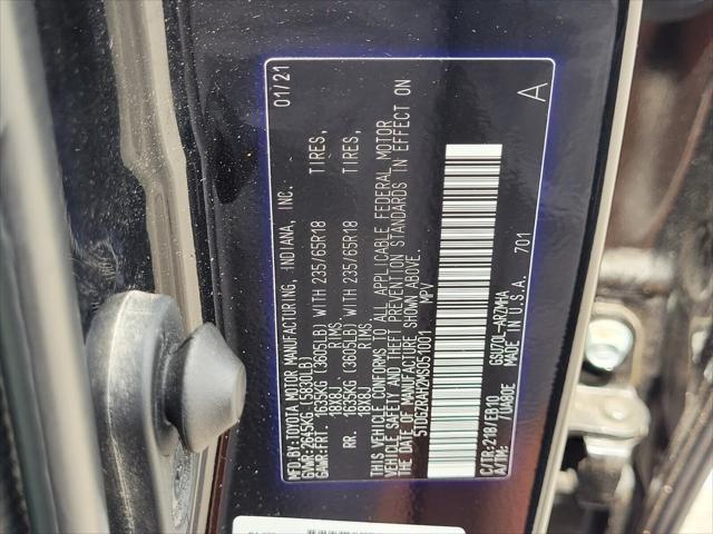 used 2021 Toyota Highlander car, priced at $29,148