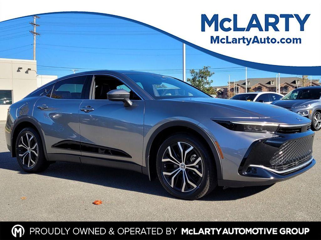 used 2025 Toyota Crown car, priced at $42,262