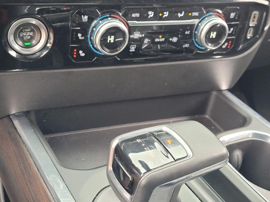 used 2023 GMC Sierra 1500 car, priced at $40,665