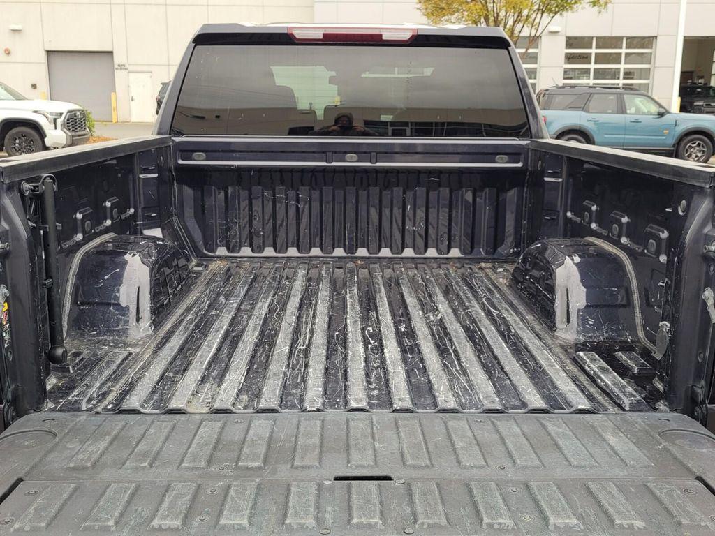 used 2023 GMC Sierra 1500 car, priced at $40,665