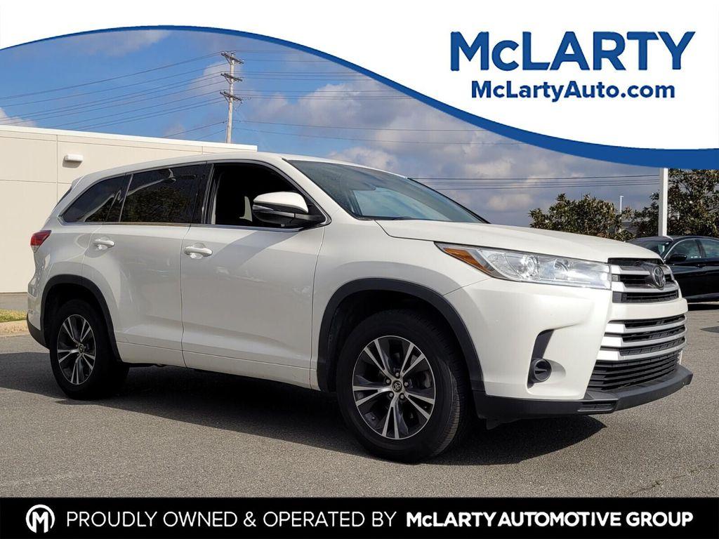 used 2017 Toyota Highlander car, priced at $15,021
