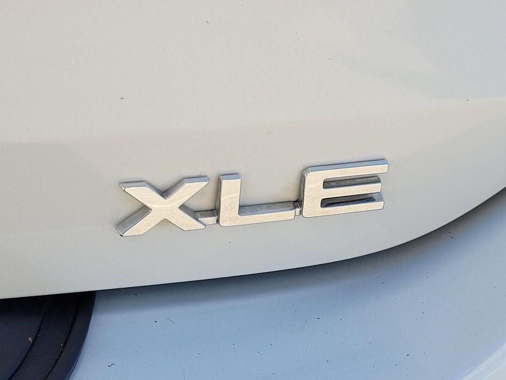 used 2021 Toyota Highlander car, priced at $25,389