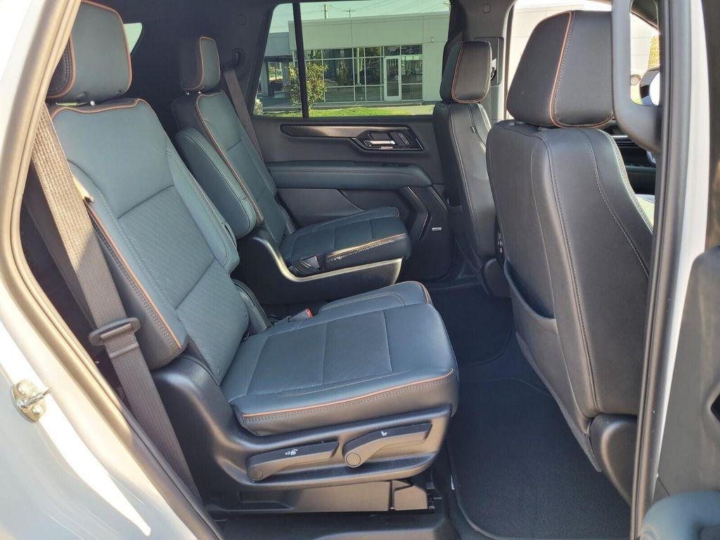 used 2025 GMC Yukon car, priced at $75,949