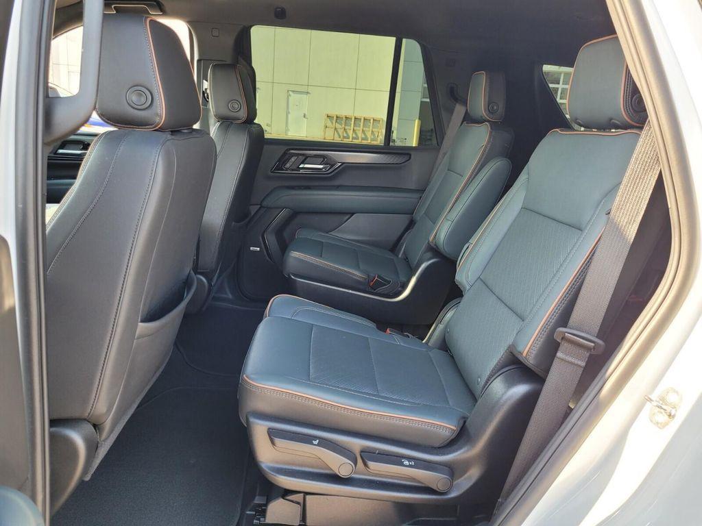 used 2025 GMC Yukon car, priced at $75,949