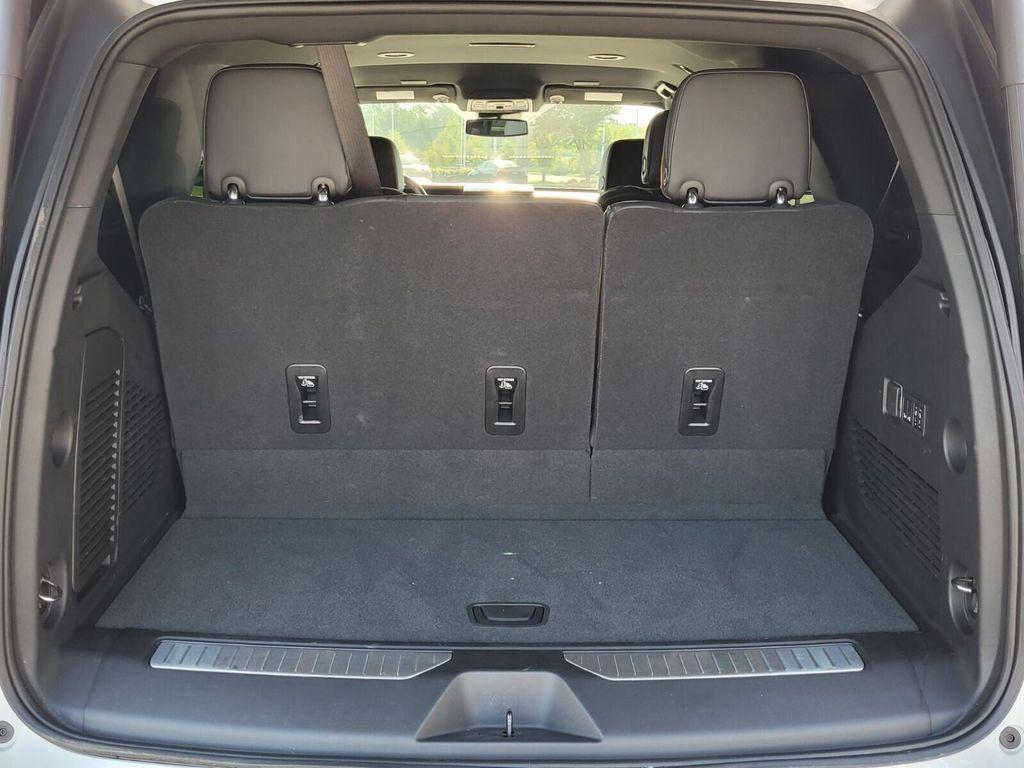 used 2025 GMC Yukon car, priced at $75,949