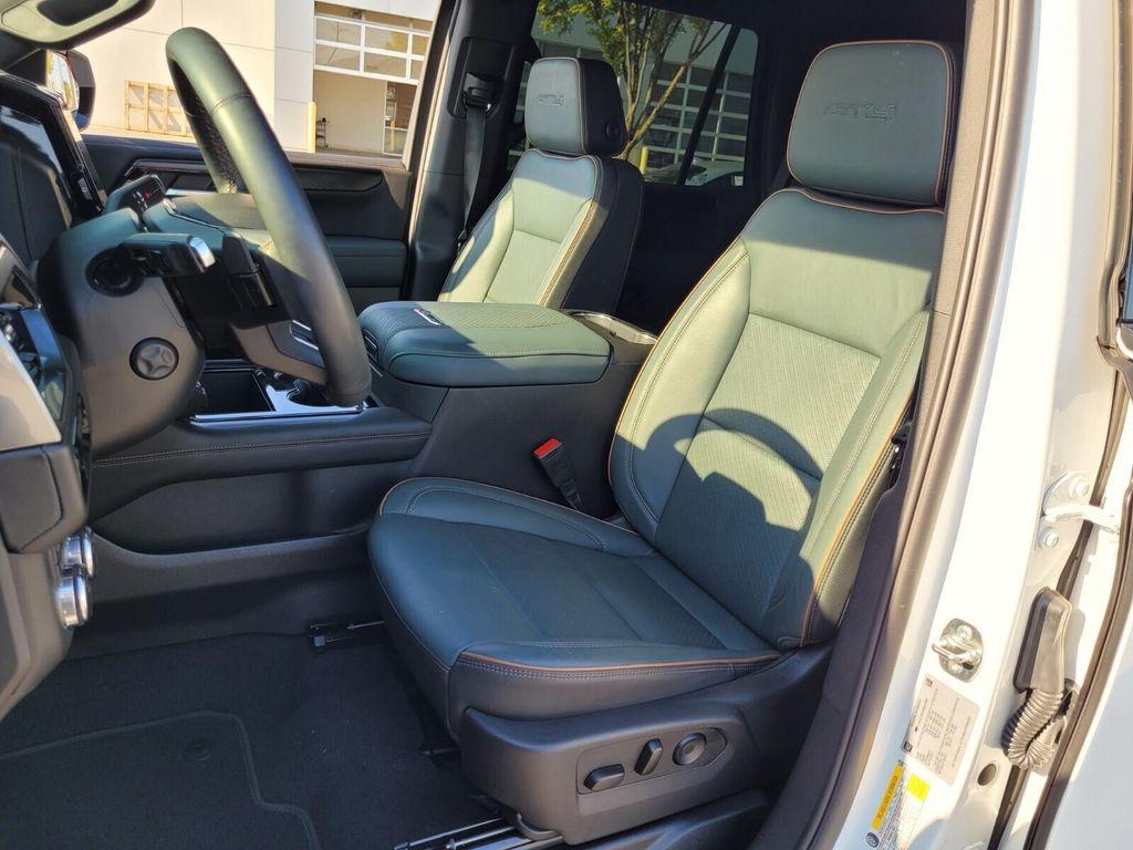 used 2025 GMC Yukon car, priced at $75,949