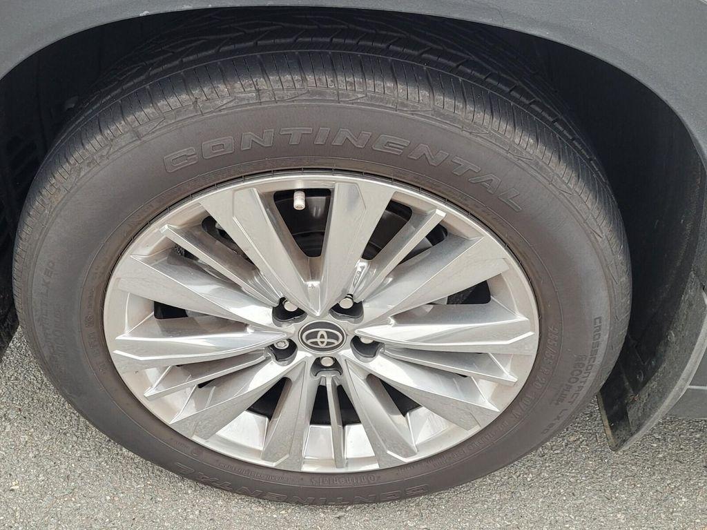 used 2025 Toyota Grand Highlander car, priced at $56,754