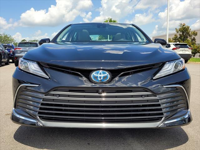 used 2023 Toyota Camry Hybrid car, priced at $30,656