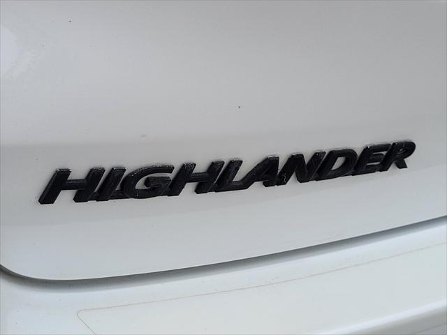 used 2019 Toyota Highlander car, priced at $26,389