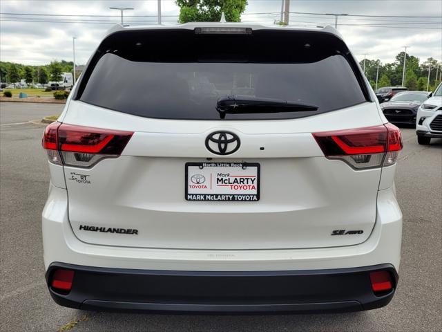 used 2019 Toyota Highlander car, priced at $26,389