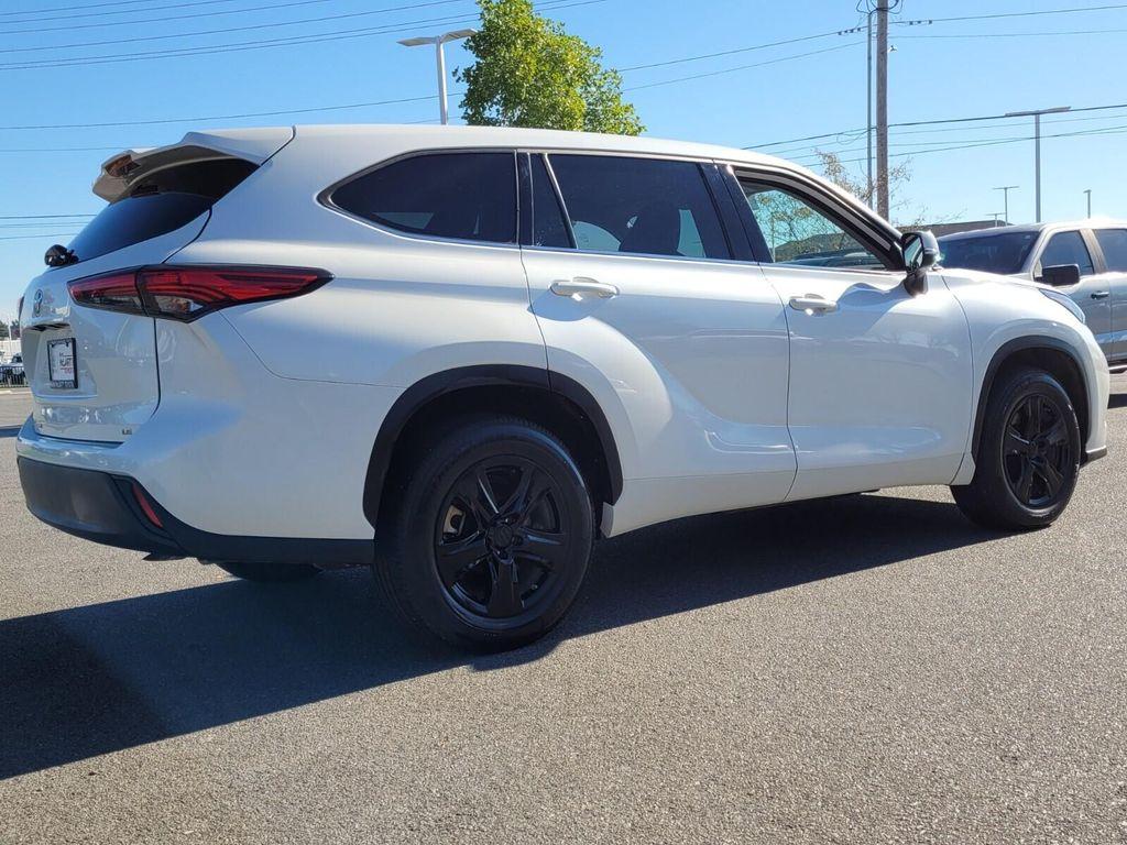 used 2020 Toyota Highlander car, priced at $27,573