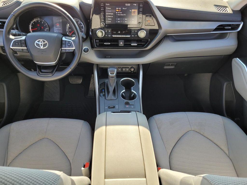 used 2020 Toyota Highlander car, priced at $27,573