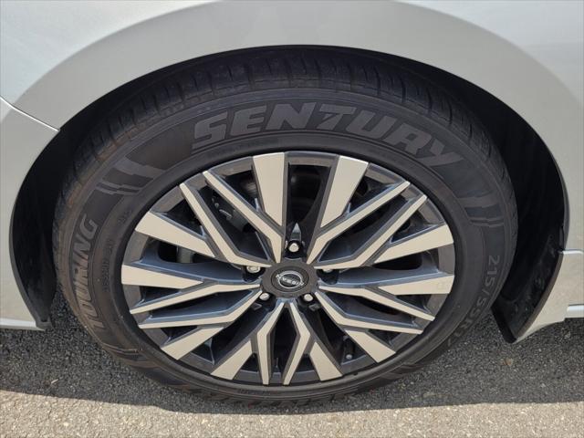 used 2023 Nissan Altima car, priced at $23,582