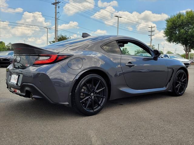 used 2024 Toyota GR86 car, priced at $31,882