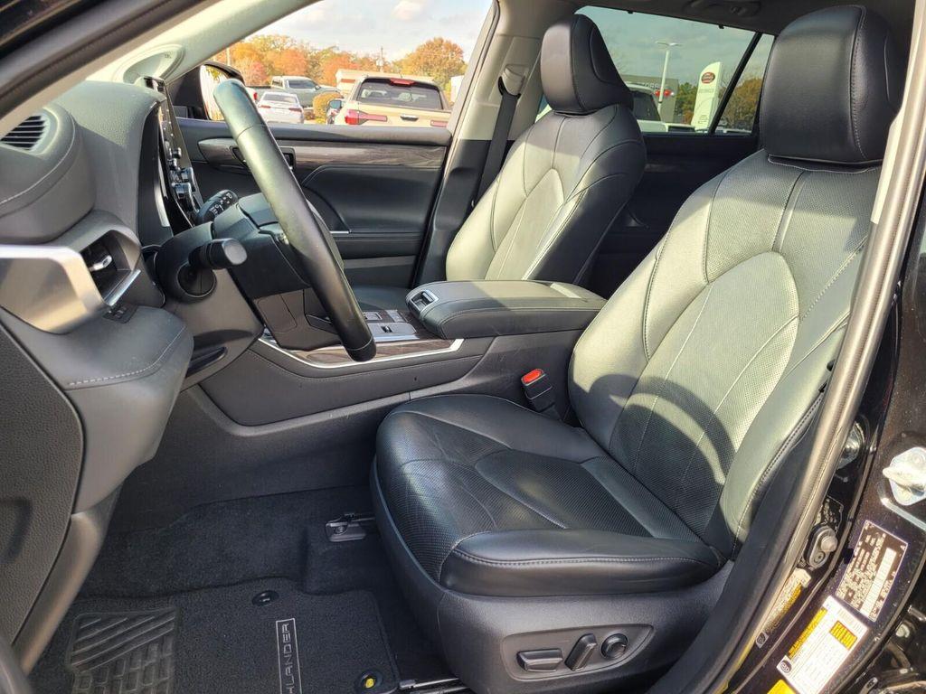 used 2021 Toyota Highlander car, priced at $32,579
