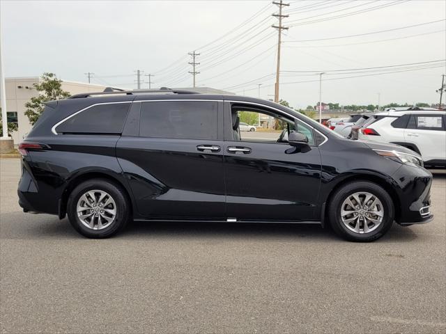 used 2024 Toyota Sienna car, priced at $41,500
