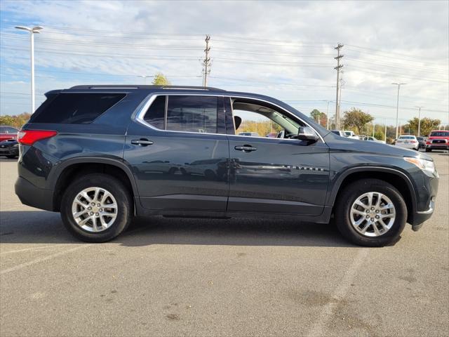 used 2020 Chevrolet Traverse car, priced at $23,534