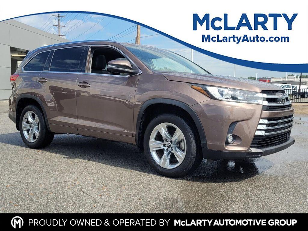 used 2019 Toyota Highlander car, priced at $23,597