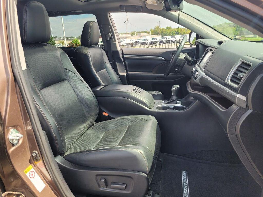 used 2019 Toyota Highlander car, priced at $23,597