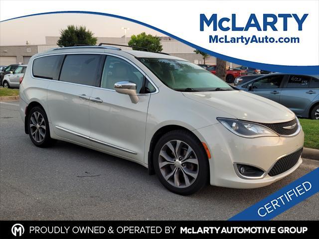 used 2017 Chrysler Pacifica car