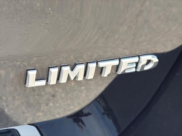 used 2021 Jeep Grand Cherokee car, priced at $24,989