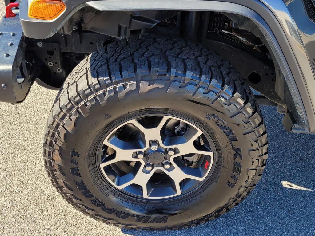 used 2021 Jeep Wrangler Unlimited car, priced at $31,365