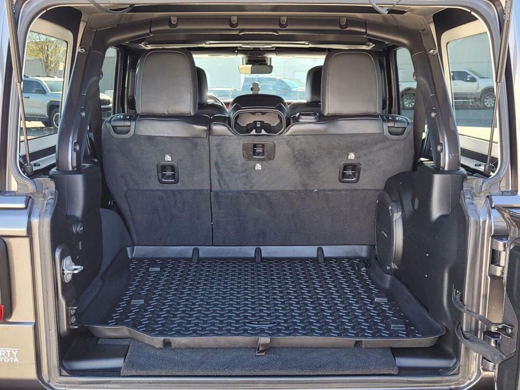 used 2021 Jeep Wrangler Unlimited car, priced at $31,365