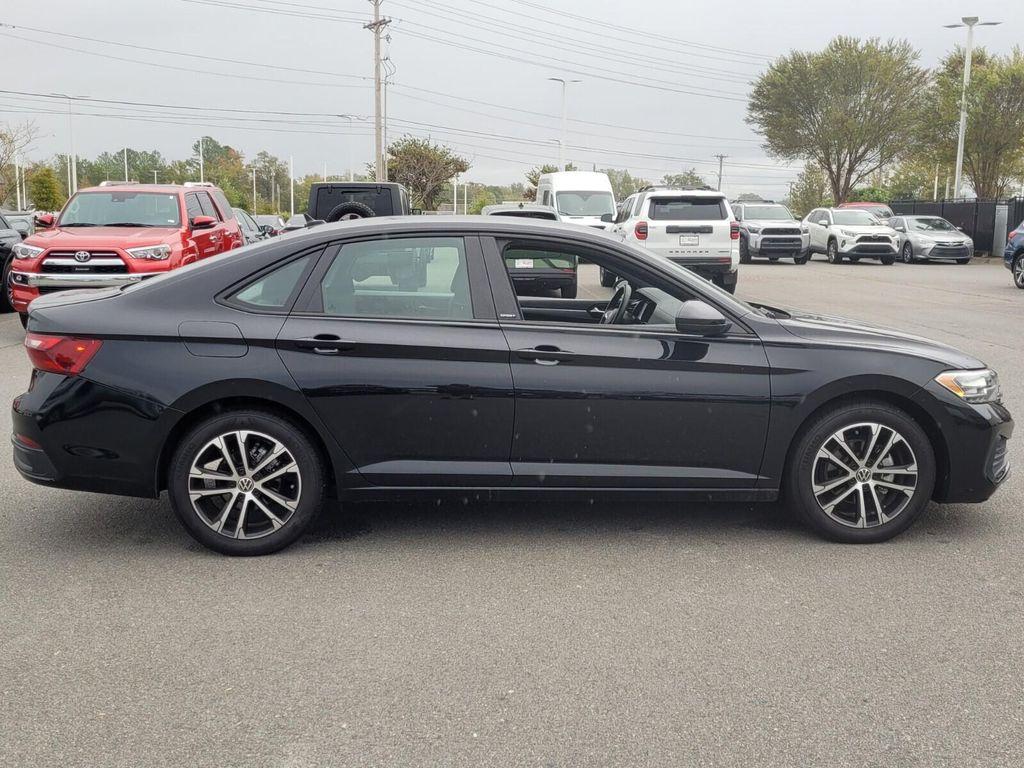 used 2024 Volkswagen Jetta car, priced at $19,489