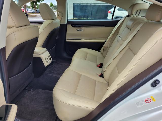 used 2018 Lexus ES 350 car, priced at $23,542
