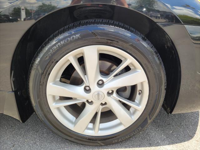 used 2015 Nissan Altima car, priced at $13,298