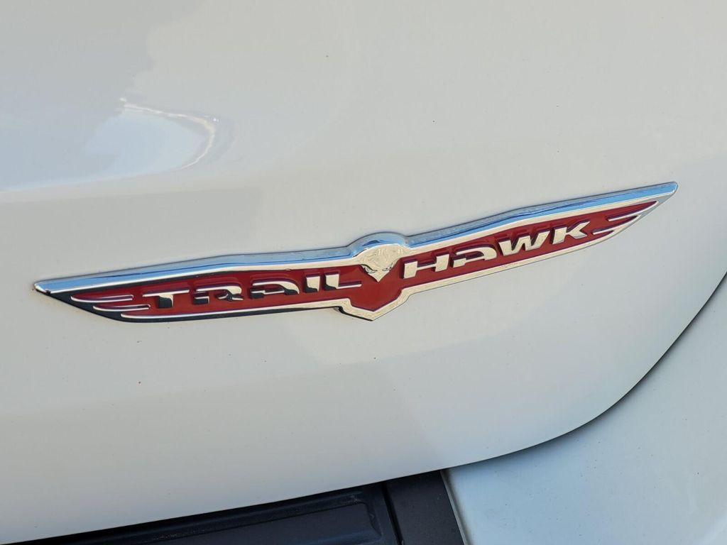 used 2020 Jeep Grand Cherokee car, priced at $17,295