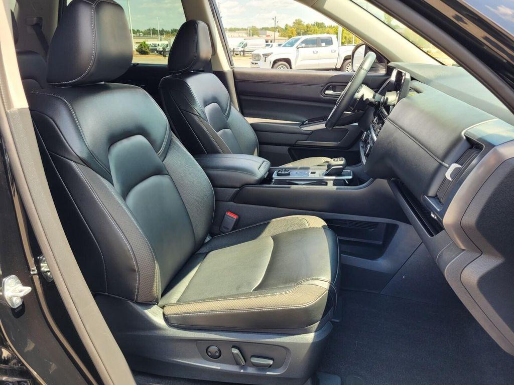 used 2024 Nissan Pathfinder car, priced at $35,689