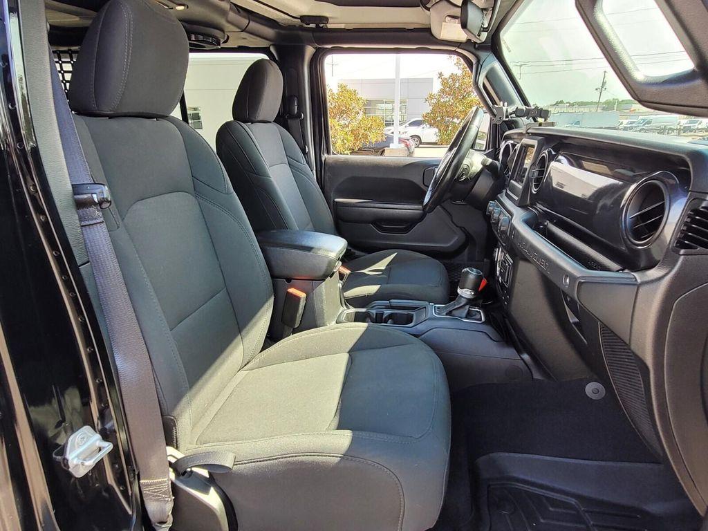 used 2022 Jeep Wrangler Unlimited car, priced at $27,288