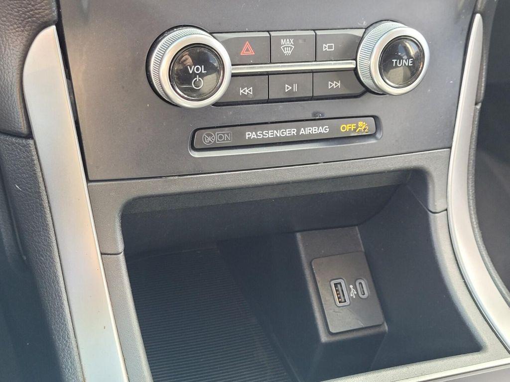 used 2022 Ford Edge car, priced at $20,316