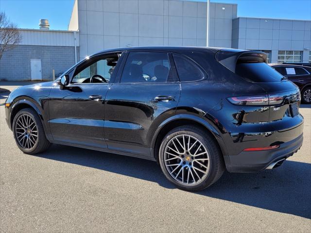 used 2022 Porsche Cayenne car, priced at $44,295