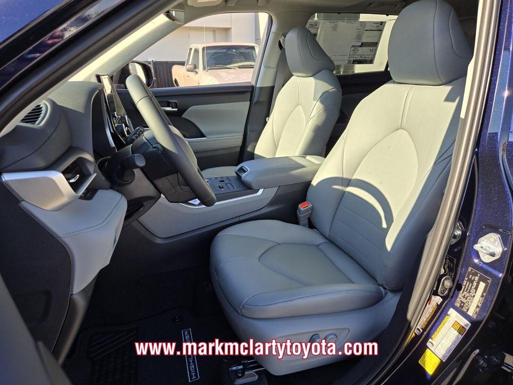 new 2026 Toyota Highlander car, priced at $48,645