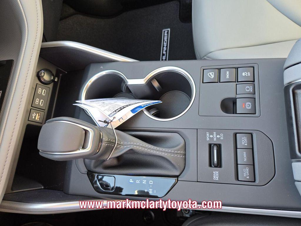 new 2026 Toyota Highlander car, priced at $48,645