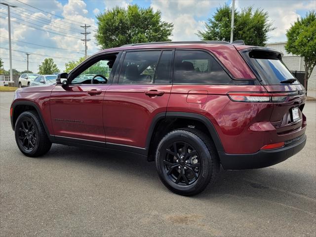 used 2025 Jeep Grand Cherokee car, priced at $37,989