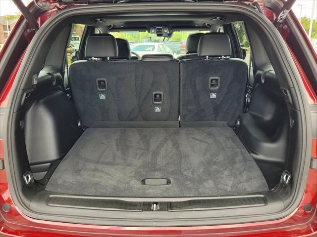 used 2025 Jeep Grand Cherokee car, priced at $37,989