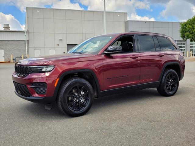 used 2025 Jeep Grand Cherokee car, priced at $37,989