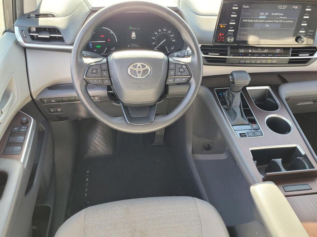 used 2024 Toyota Sienna car, priced at $35,589
