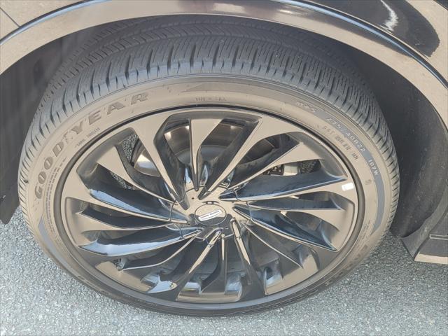 used 2025 Lincoln Aviator car