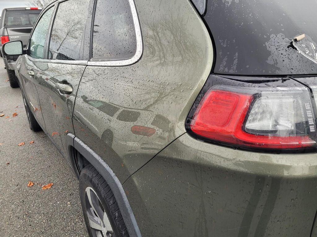used 2019 Jeep Cherokee car, priced at $16,407