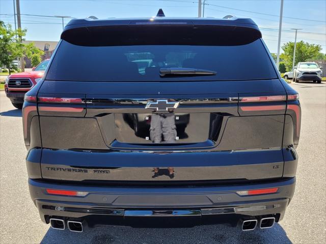 used 2024 Chevrolet Traverse car, priced at $43,820