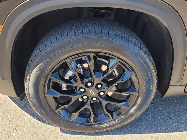 used 2024 Chevrolet Traverse car, priced at $43,820