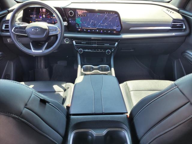 used 2024 Chevrolet Traverse car, priced at $43,820