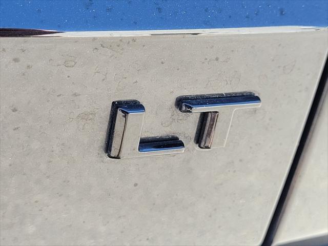 used 2024 Chevrolet Traverse car, priced at $43,820