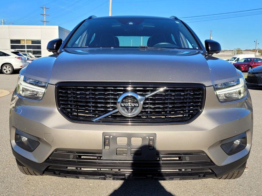 used 2022 Volvo XC40 car, priced at $22,036