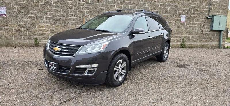 used 2015 Chevrolet Traverse car, priced at $10,500
